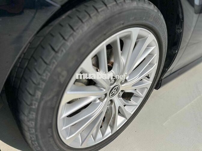 Toyota Camry 2020 2.5 Q Đen 55800 km