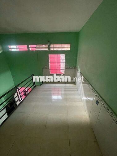 Phòng trọ cao cấp,hành lang rộng rãi mát mẻ cả ngày an ninh tuyệt đối