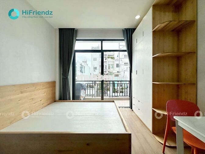 STUDIO BAN CÔNG FULL NỘI THẤT NGAY CẦU NGUYỄN VĂN CỪ