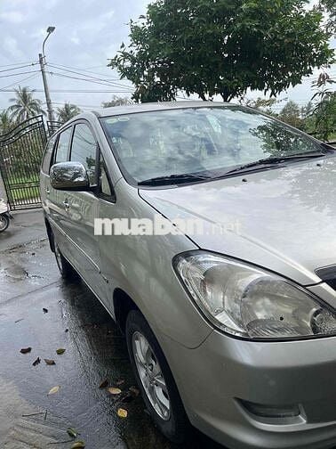 Toyota Innova 2008 G - 89000 km