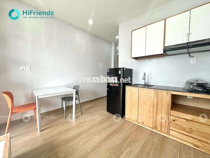 STUDIO BAN CÔNG FULL NỘI THẤT NGAY CẦU NGUYỄN VĂN CỪ