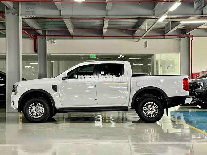 Ranger 2025 XLS 1cầu 2cầu xe sẵn giao ngay đủ màu