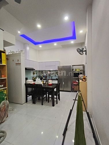 Bán nhà 1 trục 2 lầu, Nguyễn Văn Khối, P 11 Gò Vấp, DT: 4 x 15 mét