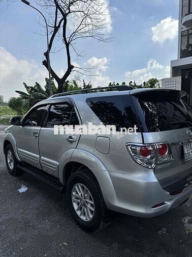 Toyota Fortuner 2012 2.7V 4x2 -