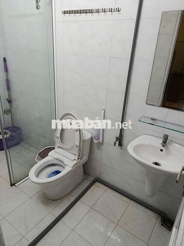 🌟 Cho thuê nhà nguyên căn CMT8 – Q.10 🌟HXH 5PN