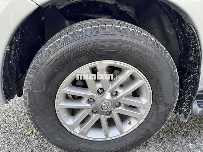 Toyota Fortuner 2012 2.7V 4x2 -