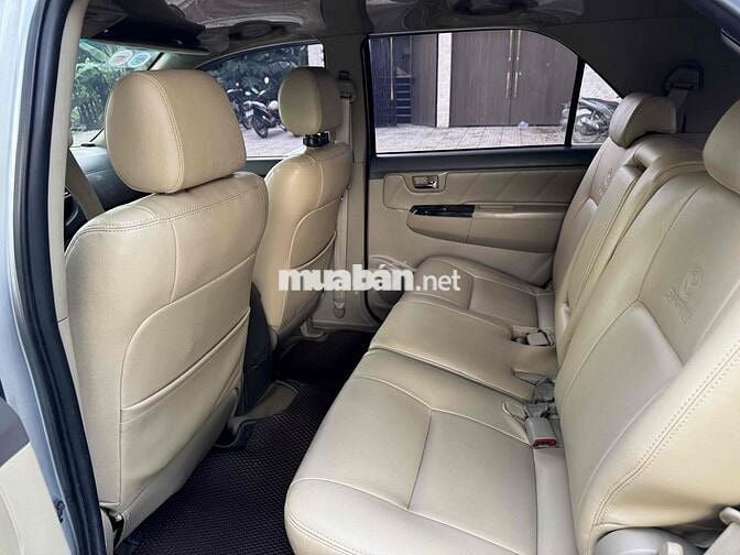 Toyota Fortuner 2012 2.7V 4x2 -