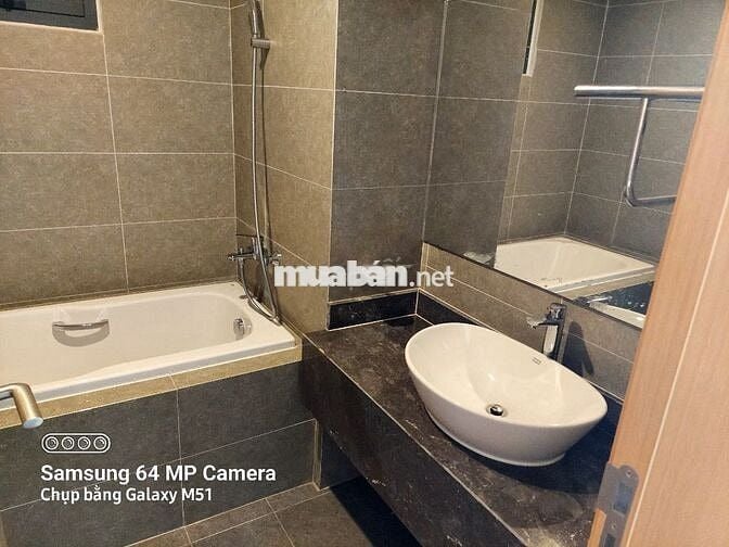 Cho thuê CHCC FLC 265 Cầu Giấy 100m2 2PN full đồ đẹp giá tốt 17tr/th