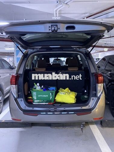 Toyota Innova 2020 Số sàn 100000 km Xám