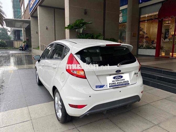 Ford Fiesta 2013 Trắng 59.800 km 1 Chủ