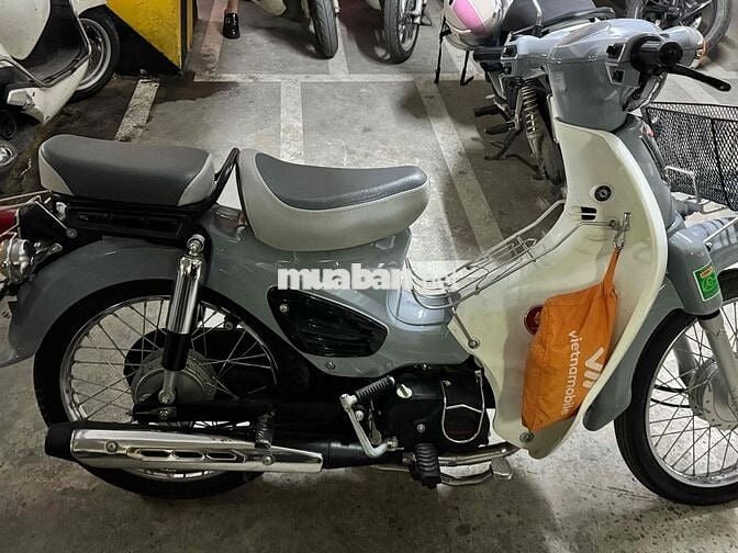 Honda Cup 50Cc màu Xám trắng