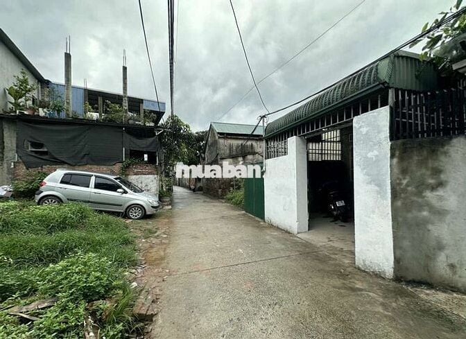 Căn nhà đẹp rẻ mặt đường làng Thôn Cầu, Ngọc Hòa, Phường Chương Mỹ, HN