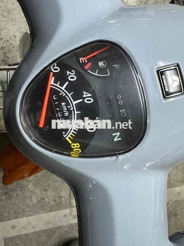 Honda Cup 50Cc màu Xám trắng