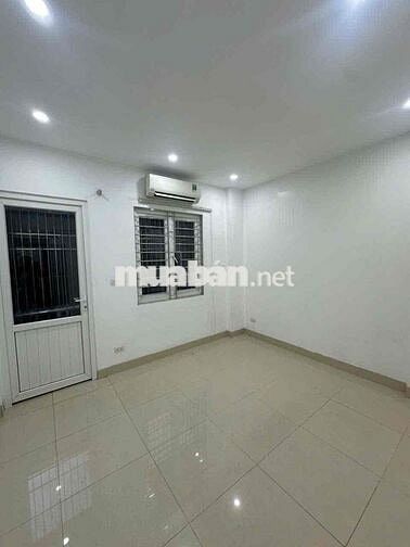 Cho nữ thuê phòng Nguyễn Ngọc Nại