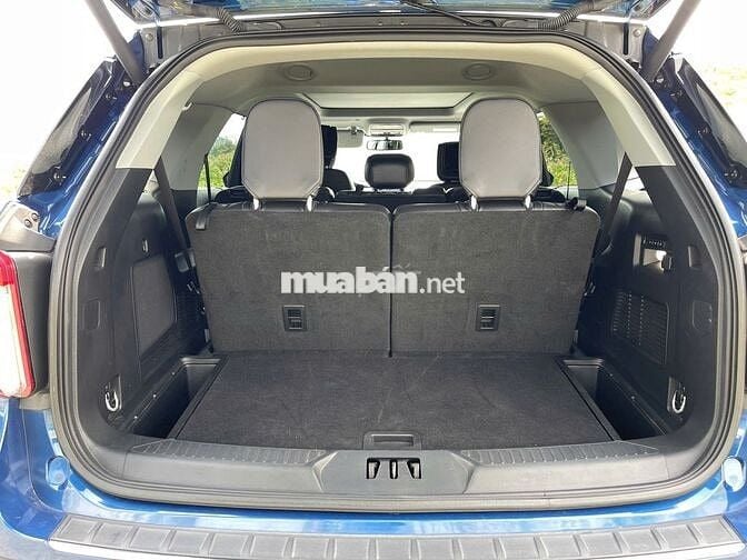 Ford Explorer Limited 2023  - 17000 km