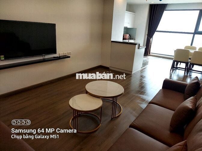 Cho thuê CHCC FLC 265 Cầu Giấy 100m2 2PN full đồ đẹp giá tốt 17tr/th