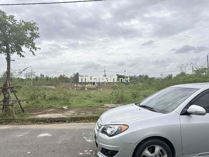 CHÍNH CHỦ BÁN CẶP ĐẤT KHU ĐẦM SEN 200MV GẦN SÔNG KẾ BIỂN