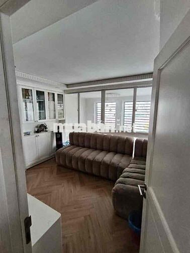 11 Tỷ  Căn Góc 2 MT Hưng Phú, P10, Q8. DT: 60m2, Ngan4,5m , 4Tầng, 4PN