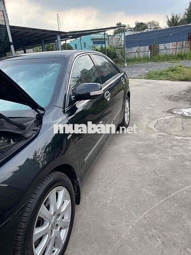 Toyota Camry 3.5Q Đen
