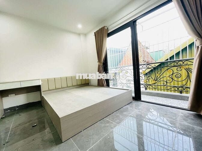 Bóc tem CCMN 30m2 Full đồ xịn sò. Máy giặt, ban công tại Giáp Bát