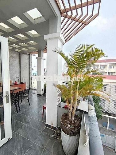 11 Tỷ  Căn Góc 2 MT Hưng Phú, P10, Q8. DT: 60m2, Ngan4,5m , 4Tầng, 4PN