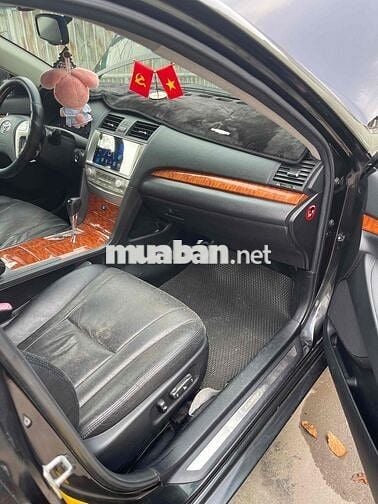 Toyota Camry 3.5Q Đen