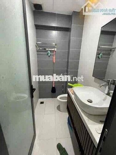 Nhà 3 tầng MT 7m5 HÒA THỌ ĐÔNG - SẠCH MỚI - Ô TÔ ĐẬU ĐỖ