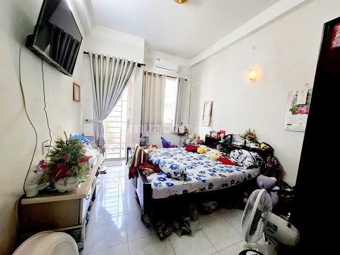 HẠ 2 tỷ - LÝ THƯỜNG KIỆT 4.2 x 17 4 Tầng - Chỉ 9.x tỷ