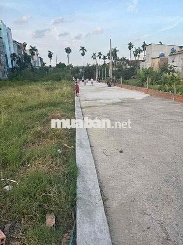 đất khu phân lô dt. 6,2x18,3 m p. thạnh lộc q12