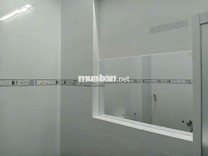 cho thuê phòng trọ 25m2. ĐOÀN VĂN BƠ, quận 4