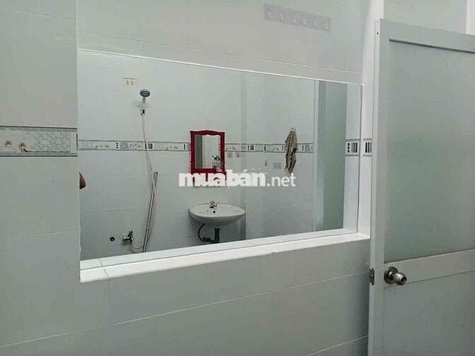 cho thuê phòng trọ 25m2. ĐOÀN VĂN BƠ, quận 4