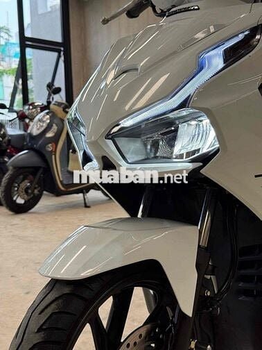 Honda Air Blade 160 ABS 2023 Trắng đen 5100 km