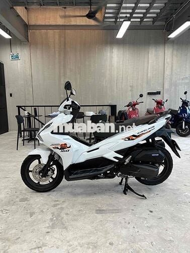 Honda Air Blade 160 ABS 2023 Trắng đen 5100 km