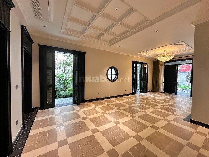 Bán biệt thự phong cách Indochina MT Trần Khánh Dư Q.1 giá 185 tỷ