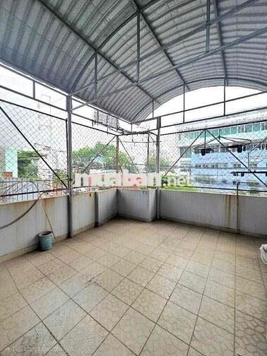 Nhà mặt tiền Âu Cơ 3 tầng 101m2 ( 3.9m x 26m) khu vực đông đúc tiện kd