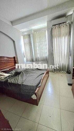 Nhà mặt tiền Âu Cơ 3 tầng 101m2 ( 3.9m x 26m) khu vực đông đúc tiện kd