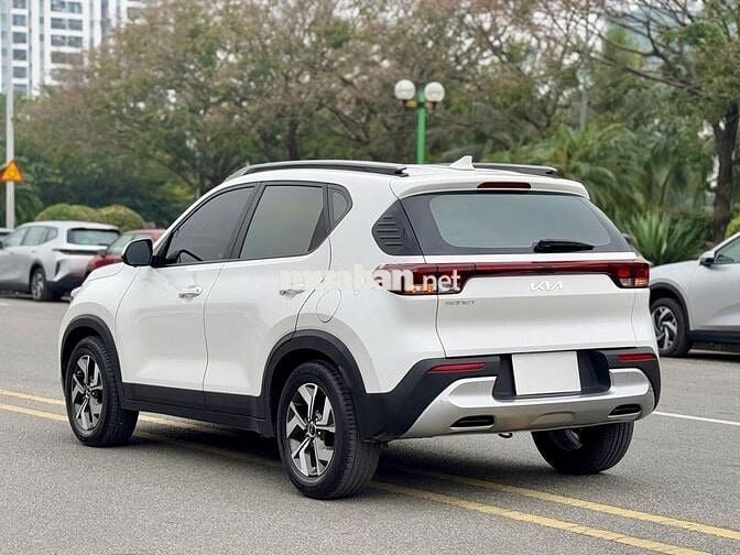Kia Sonet 1.5 AT 2022 Dky 2023, nhiều đồ chơi lắm!