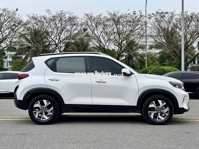 Kia Sonet 1.5 AT 2022 Dky 2023, nhiều đồ chơi lắm!