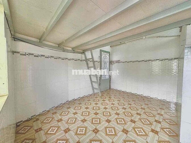 PHÒNG GÁC MÁY LẠNH - CỬA SỔ TRỜI - NGAY BẮC HẢI LÝ THƯỜNG KIỆT