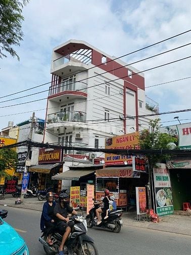 Tòa nhà góc 2MT, 16CHDV + thang máy, HXH, góc Phan Đ Lưu + Đinh T Hoàn