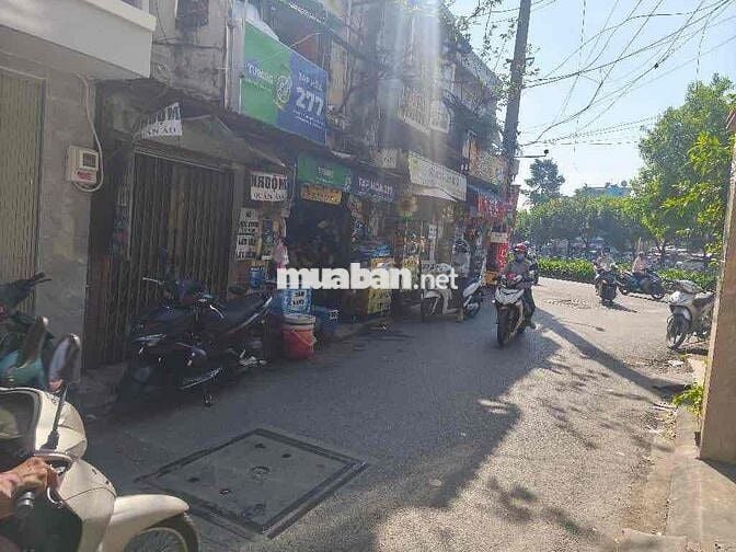 Hot, Bán gấp nhà Mặt Tiền Bùi Thị Xuân, TBình, 40n2sd, 3 tầng mới, 2ty