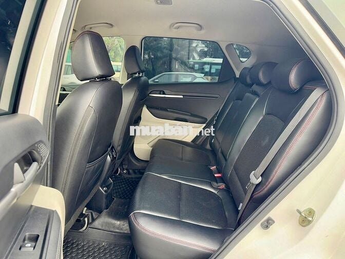 Kia Sonet 1.5 AT 2022 Dky 2023, nhiều đồ chơi lắm!