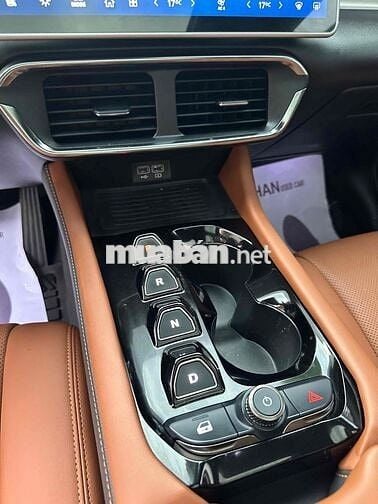 Vinfast VF8 2023 Plus chốt xe T12 giảm ngay 120tr