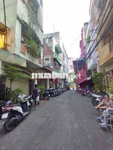 GÓC 2MT HẺM LỚN NGUYỄN TRÃI, Q1 - KHÁCH TÂY ĐÔNG - THÔNG LÊ THỊ RIÊNG