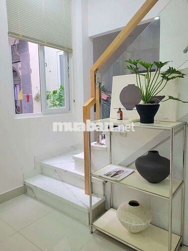 Quang Trung P10 Gần Siêu Thị VinCom 63M² Ngang 5m 4Tầng 6Phòng Ngủ