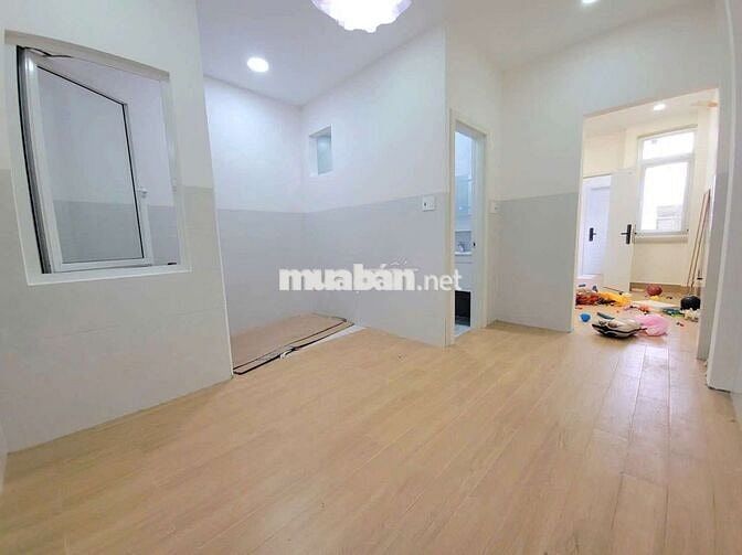 Quang Trung P10 Gần Siêu Thị VinCom 63M² Ngang 5m 4Tầng 6Phòng Ngủ