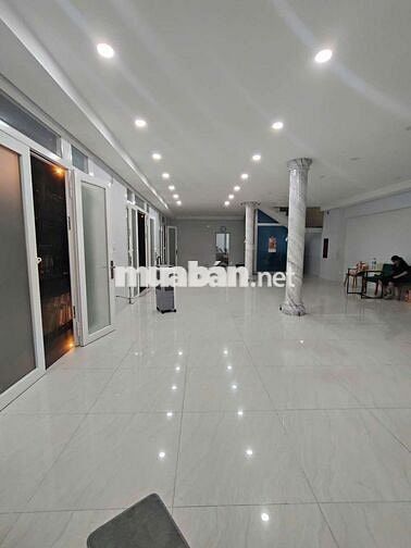 BIỆT THỰ 2LẦU 8X23M 4PN 7WC SẴN THANG MÁY, LÀM VP CTY, KHÁCH SẠN, CHDV