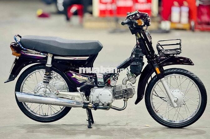 Honda Super Dream Tím