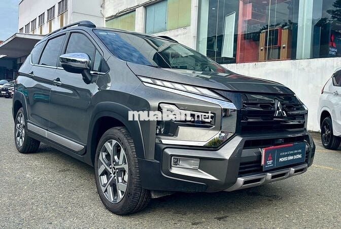 SIÊU LƯỚT Mitsubishi Xpander Cross 2025 Xám