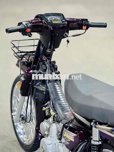 Honda Super Dream Tím